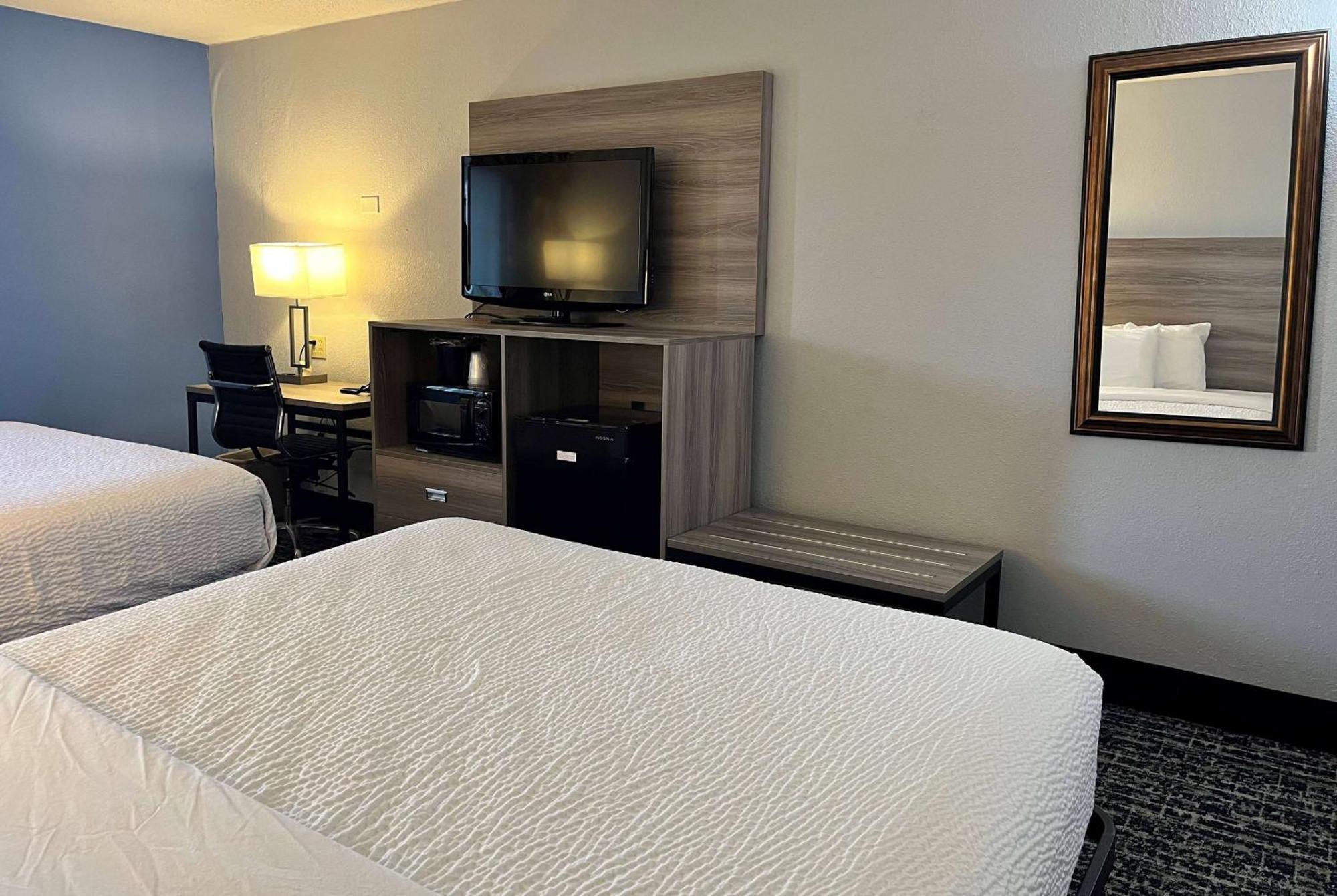 Baymont By Wyndham Indianapolis South Hotel Exterior photo