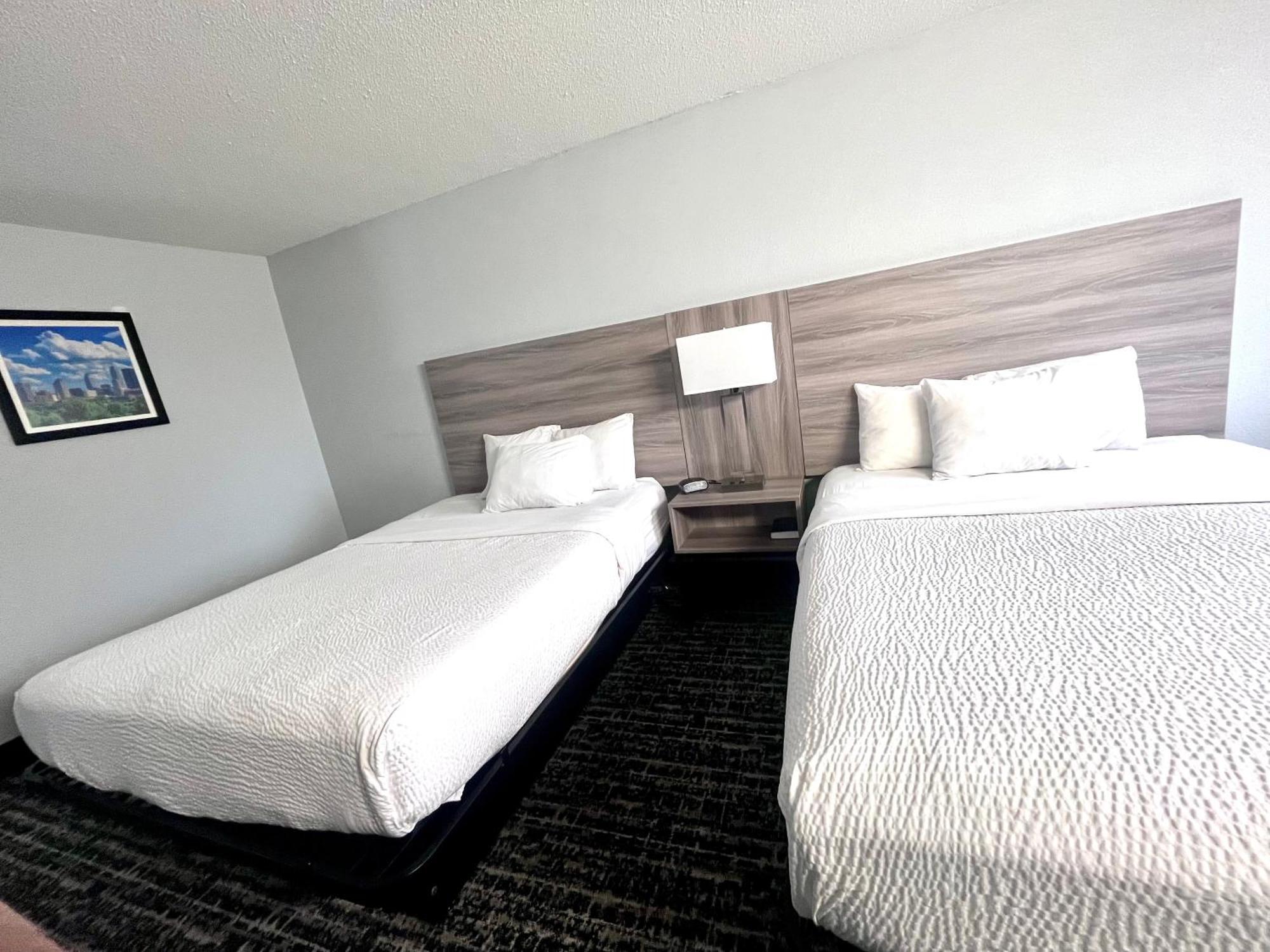 Baymont By Wyndham Indianapolis South Hotel Exterior photo