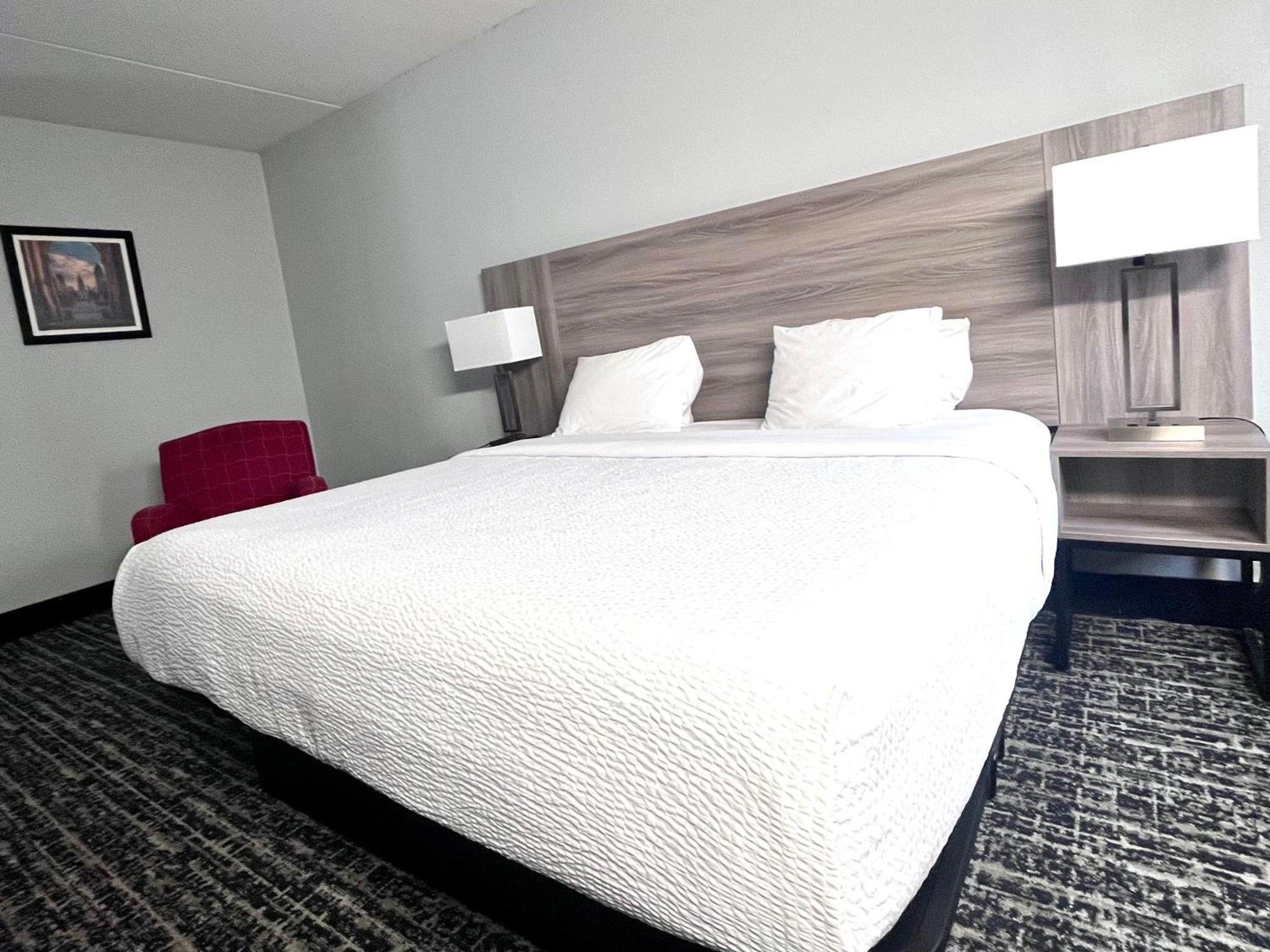 Baymont By Wyndham Indianapolis South Hotel Exterior photo